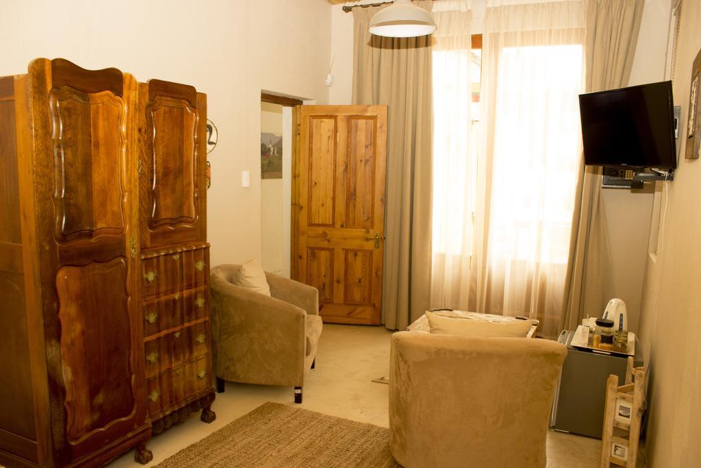 The Ibis Lounge Otel Nieu-Bethesda Dış mekan fotoğraf